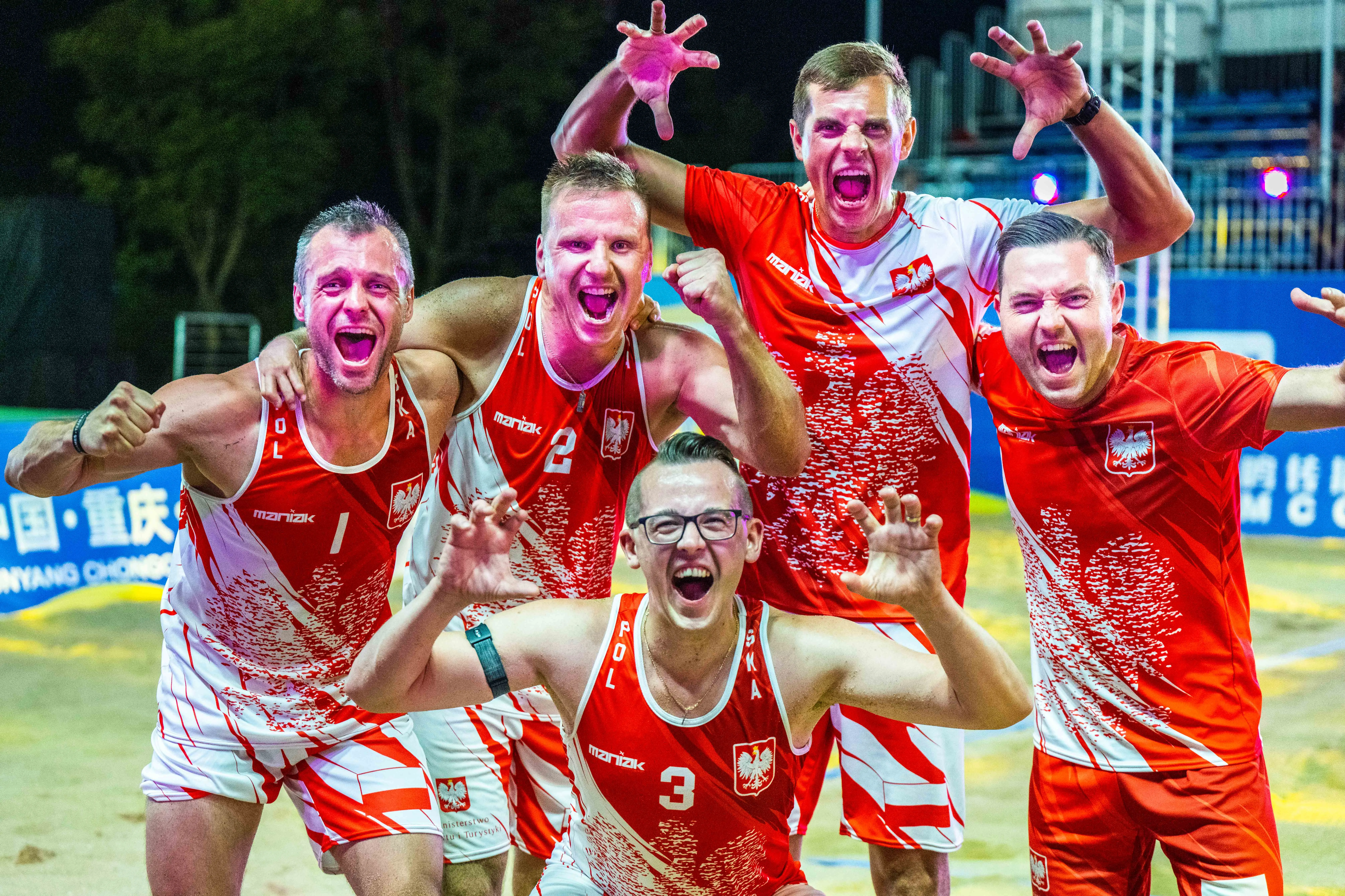 53761953269 0c023477ca O