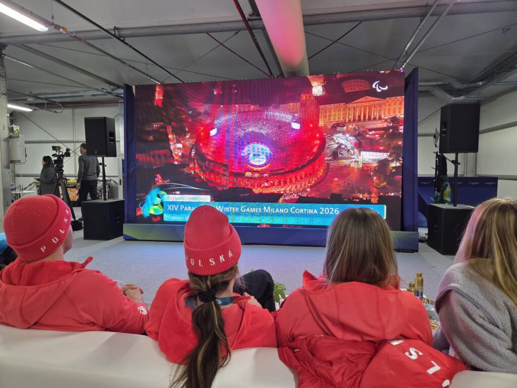 Zip Mediolan Cortina Ceremonia Otwarcia 01 Fot Polski Komitet Paralimpijski